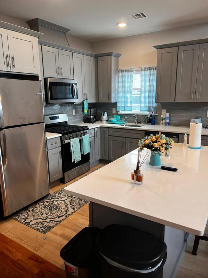 Springview Homes 12Mins From Ewr & 3 Mins From University Hospital Newark Ngoại thất bức ảnh